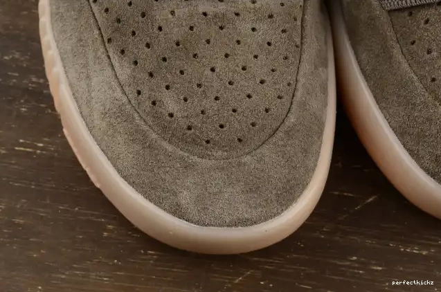 Yeezy Light adidas Brown BY2456 750 Boost 0601